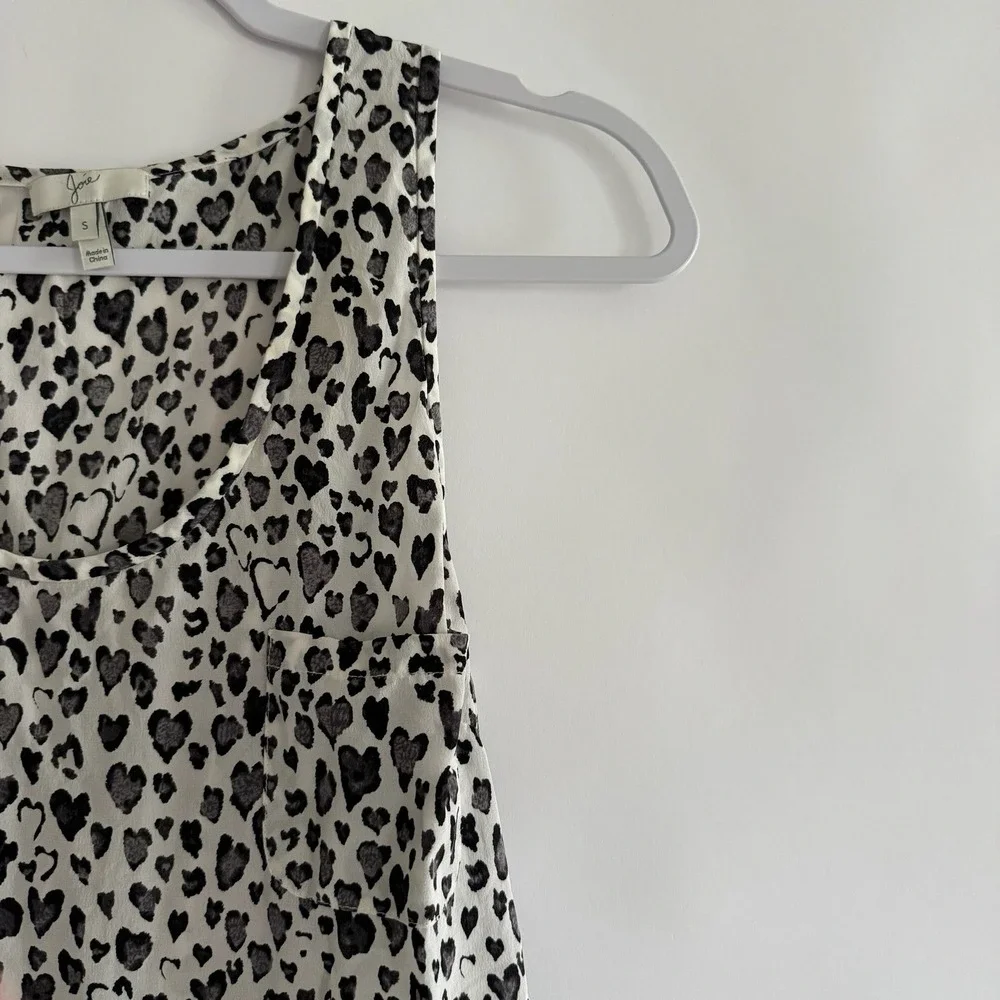 Joie‎ Silk Tank Top Sm Hearts Novelty Print Valentine's Dark Romantic Whimsigoth